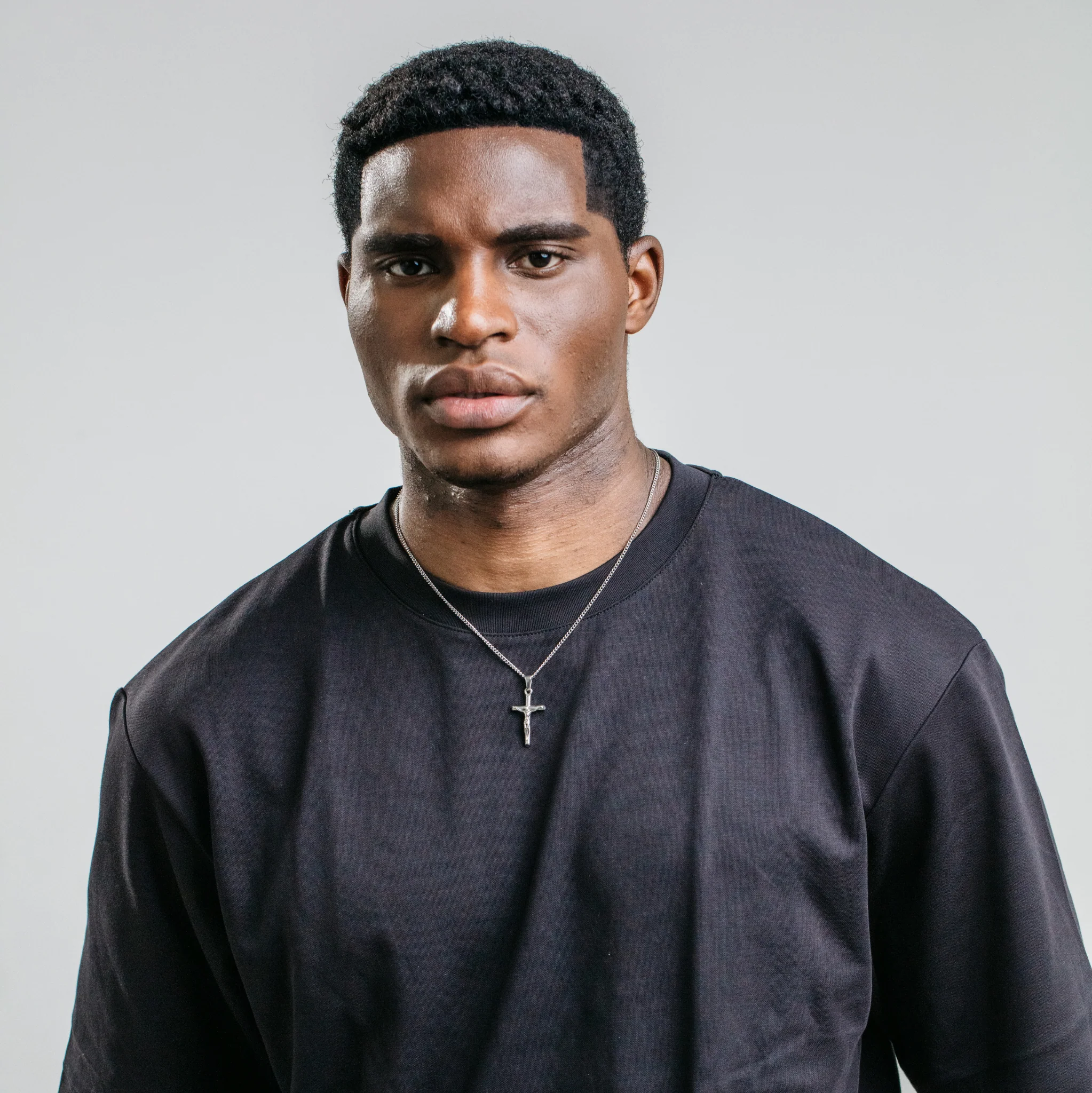 Crucifix Pendant - Silver (S) - Image 4